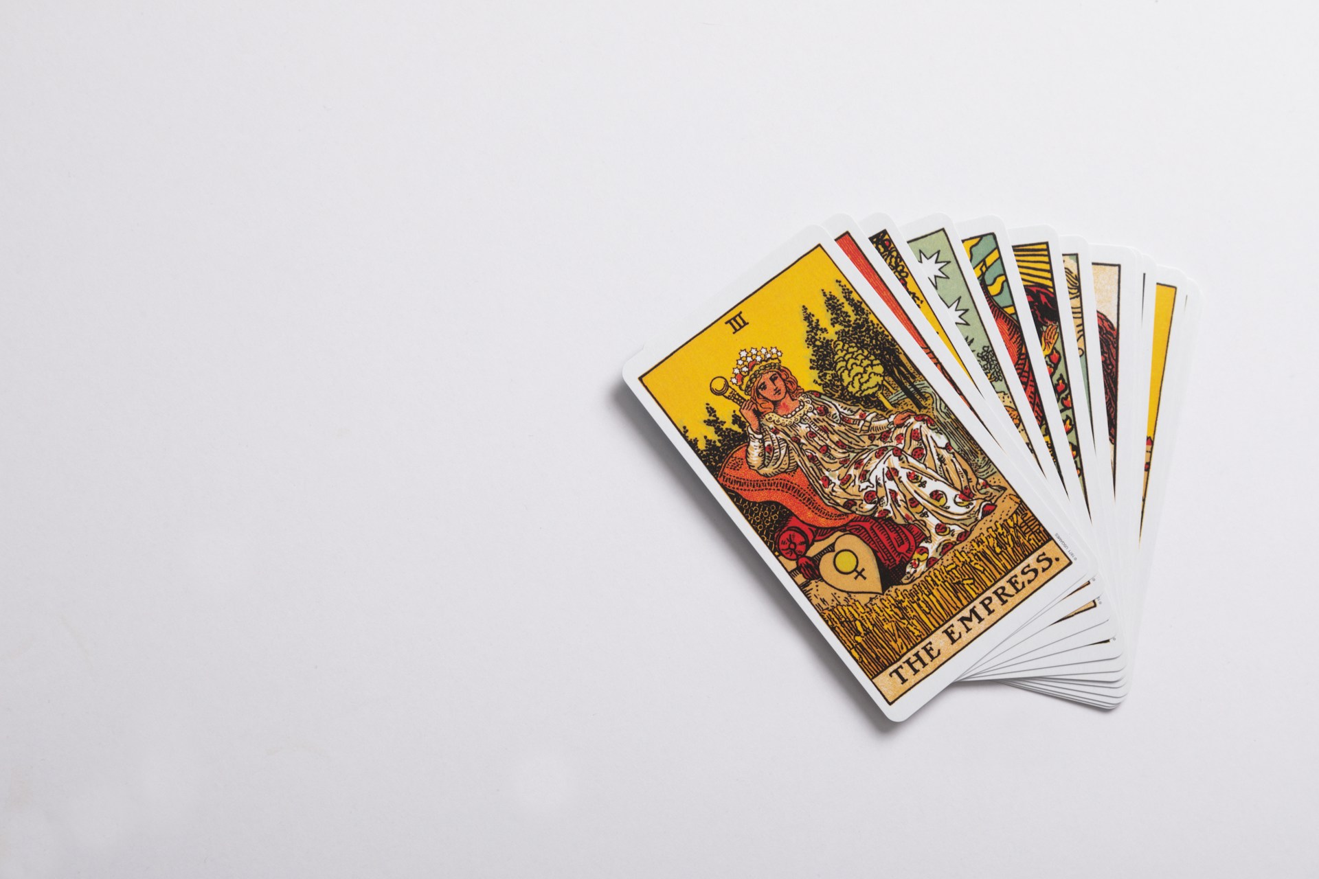 Cartomanzia con carta di credito e lettura dei tarocchi